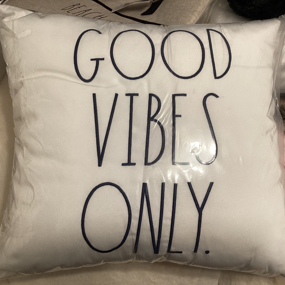 Rae Dunn good vibes only pillow